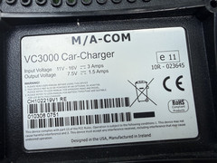 Harris Macom P5100 MAHM-S8DSX Portable Radio + VC3000 Charger + 7.5V Battery