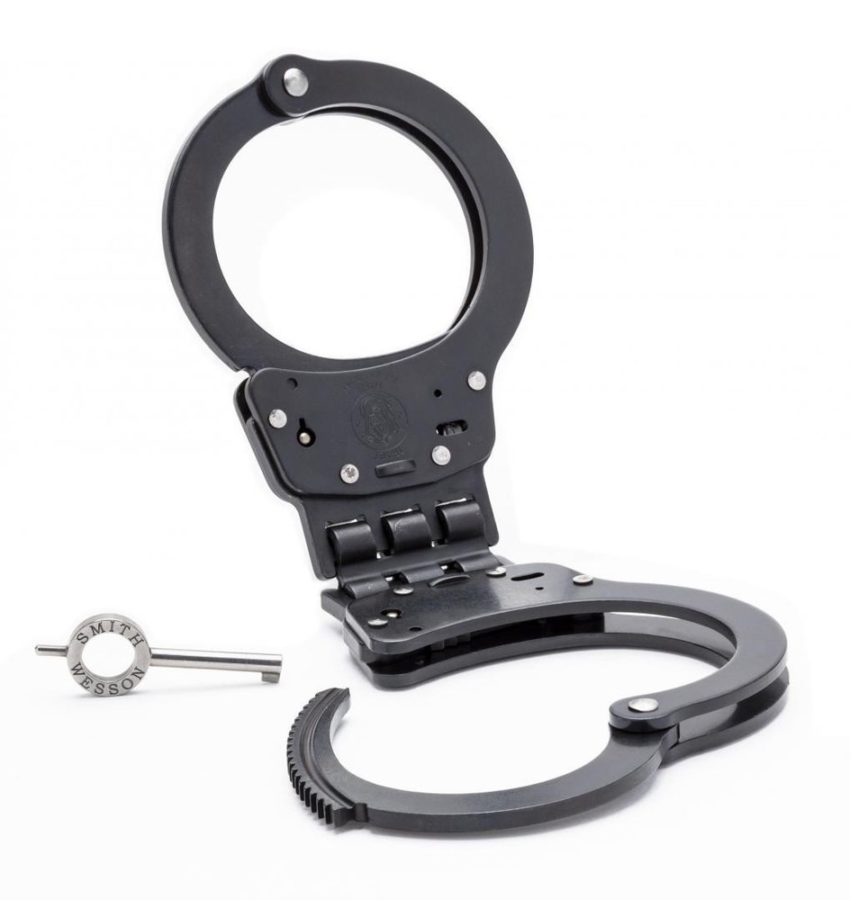 Smith & Wesson 300 Hinged Double Locking Police Handcuffs – Blued Finish 350095