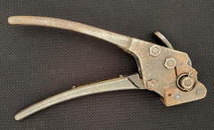 Vintage Signode YH113 Sealing/Tensioning Tool – Made in USA