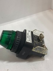ALLEN BRADLEY 800H-QR10G PILOT LIGHT GREEN 120VAC/DC FULL VOLTAGE SERIES F