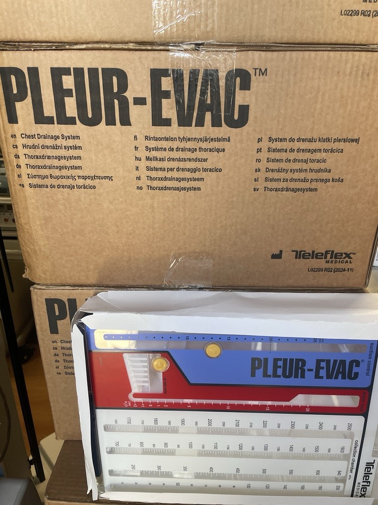 Pleur-Evac A- 7000-08LF Drainage System, New