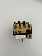 Allen-Bradley 193-BSB22B Thermal Overload Relay 1.5-2.3A Series B Motor