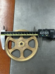 QTY 1 UNKNOWN MAKE HUB-LESS BRONZE SPUR GEAR-CLOCK 24 PITCH 108 TEETH 3/8″ BORE