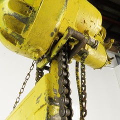 Budgit 112711 500LB 16 FPM 12′ Lift Electric Roller Chain Hoist 440V 3 Phase