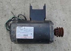 Dexter #9376-305-001 3 Phase, 2.0 HP, 230/460V Motor (Used)