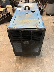 Miller Legend 302 CC/CV, DC Welder 5500 Watt Generator 5.5kw FOR PARTS WE SHIP