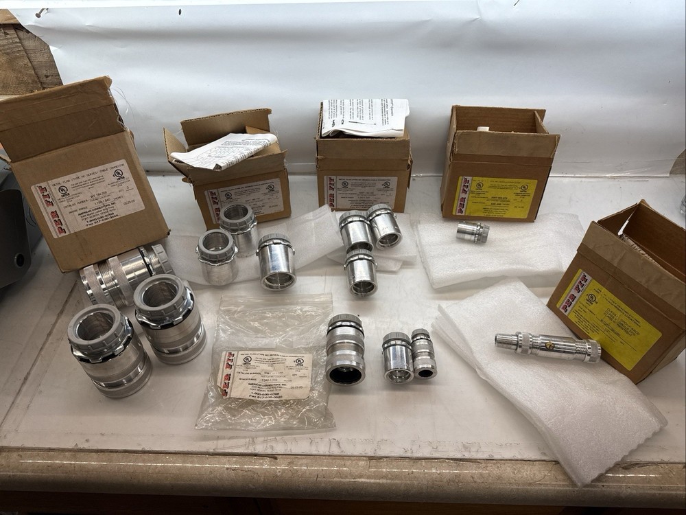American Connectors Metal Clad Cable Connector Huge Mix Lot All New 14 Pcs