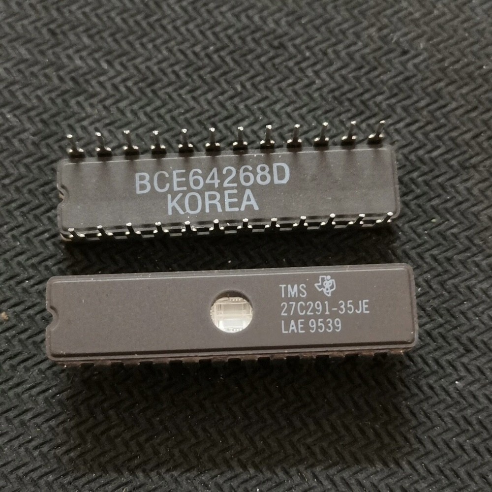 New TMS27C291-35JE 2K x 8 UVPROM CDIP24 x 1pc