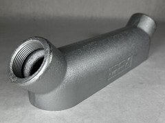 NEW Crouse-Hinds / Eaton BUB5, 1-1/2” Conduit Body 41, 57 CU. IN. Max 3 Wire