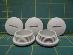 (Qty: 5) M25x1.5 Threaded Hole Closing Plug Polyamide Nylon Beige 1-1/4″ Cap Dia