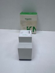 SCHNEIDER ELECTRIC MTN680204 COUPLER KNX REG-K light grey