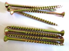 Torx 1-1/4 to 4″ Star Flat Head with nibs Yellow Zinc Type 17 Outdoor Wood Screw