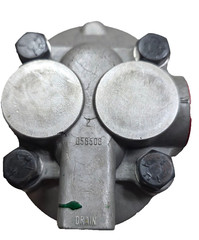 Parker 656506 Hydraulic Gear Pump 2.6GPM 7/8-14 UNF-2B SAE, 2500RPM, 1/2″ Shaft
