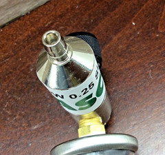 GASCO Gas Cylinder Flow 0.25 SLPM Gas Regulator Gauge 0-1500 PSI Healthcare