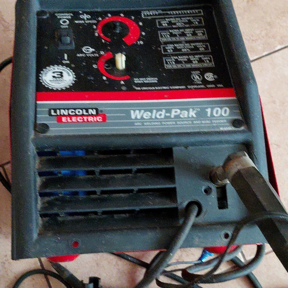 Lincoln Electric Weld-Pak 100 MIG Welder Steel 110V Semi-Automatic Feed