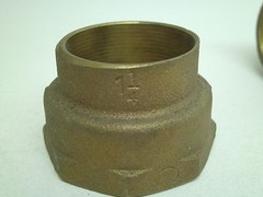 DESANCO DWV TRAP ADAPTER 1-1/4″ FEMALE THREAD to 1-1/4″ SWEAT SOLDER FITTING KB