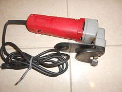 MILWAUKEE MODEL 6805 SHEET METAL SHEAR 16 GAUGE 120 VOLTS