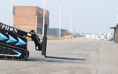 Mini Skid Steer Pallet Fork Hay Spear Frame 1000mm – Ft TYPHON STOMP X1300 & 509