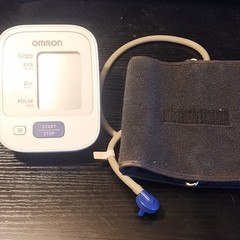 Omron BP710N Arm-Type Digital Blood Pressure Monitor HEM-7121-Z IntelliSense