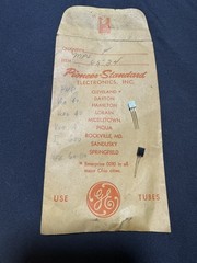 2PCS MPS3567 Original Motorola PNP Transistor GOLD legs MPSA56 MPSA06 BC327 NOS