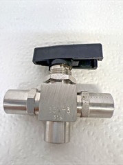 FLO LOK 351-3-316 300 Series 3-way Ball Valves, 1/8-27 FNPT x 1/8-27 FNPT x 1/8