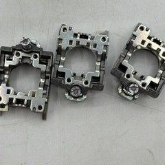 Schneider Harmony ZB4 BZ009 Contact Block Mounting Latch Metal Latch Box of 10