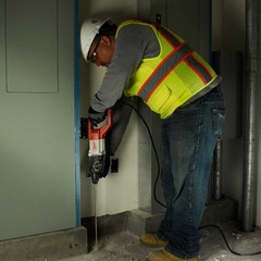 Milwaukee 5262-81 1 in. SDS Plus Corded Rotary Hammer – Reconditioned