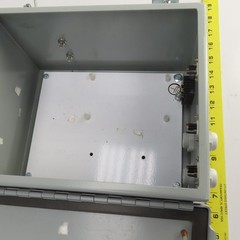 Hoffman A10086CH 10″ x 8″ x 6″ Electrical Enclosure W/Backplate & Switch
