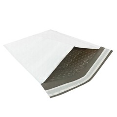 UOFFICE 200 Poly Bubble Mailer Bags 9.5×14.5″ #4 White Self-Sealing