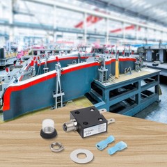 Waterproof 350A Circuit Breaker with Metal Terminals for Long Service Life