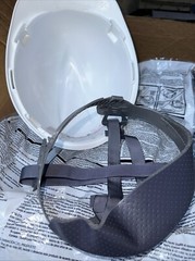 Msa Safety 463942 V-Gard Front Brim Hard Hat, Slotted, Cap Style, Type 1, Class
