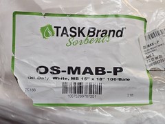 (QTY 100) TaskBrand OS-MAB-P 15-In x 18-In White Oil Sorbent Pad Polypropylene