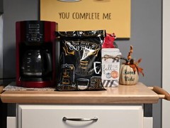 10×13 Inch Coffee Designer Mailers, Designer Self Sealing Shipping Mail Bags for
