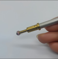 Locator standard male caps Locator Males-up to 20°divergence between implants