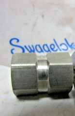 ✌️NEW SWAGELOK SS-2-HCG 316 STAINLESS HEX COUPLING 1/8 ” FNPT x 1/8” FNPT