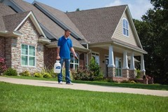 Commercial-Grade Siloxane Waterproofing Spray – Safe for Landscaping – 1 Gallon