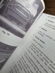 Massey Ferguson MF 300 Crawler Owner’s Operator’s Manual 1436 304 M1 5/74