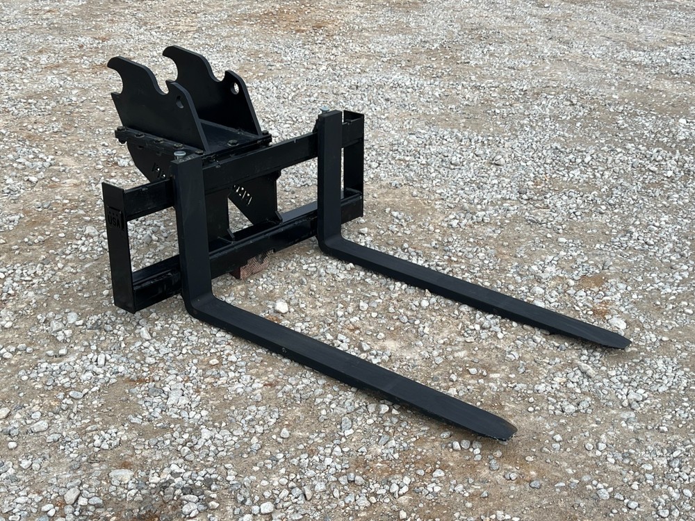 48″ 5,500 lb Pallet Forks Fits Kubota U35 KX040 KX71 KX91 KX121 KX033 Excavator