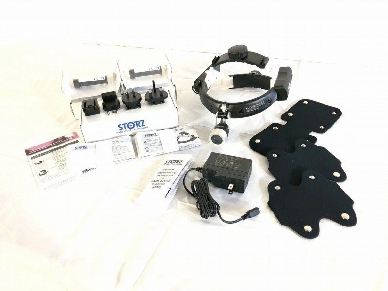 Karl Storz LED Headlight KS70 , White Light W/Control unit / Re-Chargbl Battery