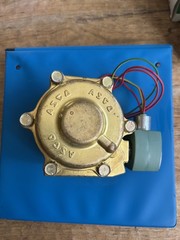 Asco Red Hat 2″ soleinoid Valve new 2″ 82108100