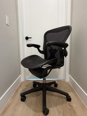 Herman Miller Aeron Classic Desk Chair | Size C | Black | 9.5/10