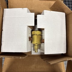 Carrier EF680031 Liquid Line Solenoid Valve FAP OEM NIB Factory Authorized Parts