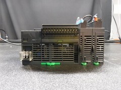 Schneider Electric M221 TM221CE24T/Tr OUT Source / TM3AI8 / TM3DM8R