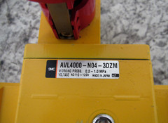 SMC AVL4000-N04-3DZM 0.2-1.0MPa AC110-120V Soft Start Up Lock Out Valve Used