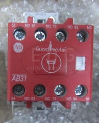 NEW ALLEN BRADLEY GUARD MASTER SAFETY CONTROL RELAY 8 POLE 700S-CF620EJBC