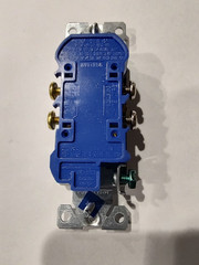 84 Eaton TR1107GY Tamper Resistant Decorator Duplex Receptacle Decor Outlet Gray