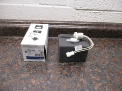 OEM White-Rodgers Emerson Furnace Ignitor 120 volt 60Hz 5.0Amps P/N: 767A-369