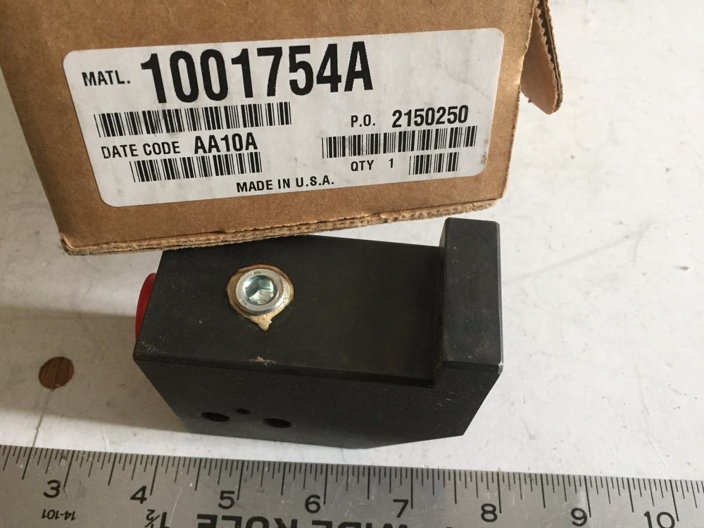 NEW NORDSON 1001754A SERVICE KIT BODY W/S NEW 5KSI/35MPa,BL