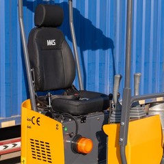 1.4Ton Mini Hydraulic Excavator With Swing Boom B&S EPA Engine Mini Digger