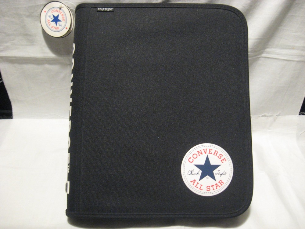 Converse All-Star Chuck Taylor 1.5″ 3-Ring Deluxe Fabric Zipper Binder Notebook